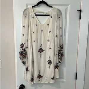 Free People boho long sleeve Embroidered Cream Dress